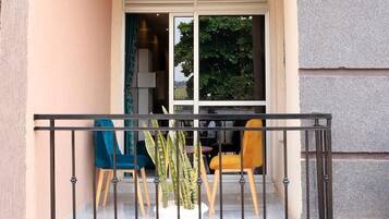 Deluxe Apartment | Terrace/patio
