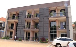 Front of property - 5s Villa Uganda (Kampala)