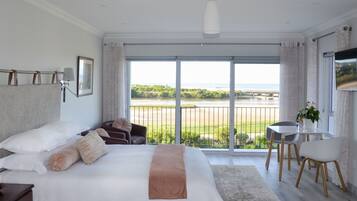 Honeymoon tweepersoonskamer | Lakens van Egyptisch katoen, luxe beddengoed, een kluis op de kamer