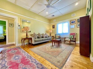Smart TV, DVD player - Jasmine Cottage | Art-Deco Cottage, 2 Bedroom, Climate-Control, BBQ, Accessible (Katoomba)