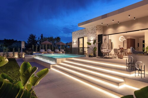 Mirena Luxury Living - Casa Di Ria