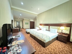 Superior Triple Room, City View - Modern Hotel - Baku (Baku)