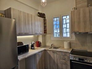 公寓 | 私人厨房 | 冰箱、微波炉、烤箱、炉灶