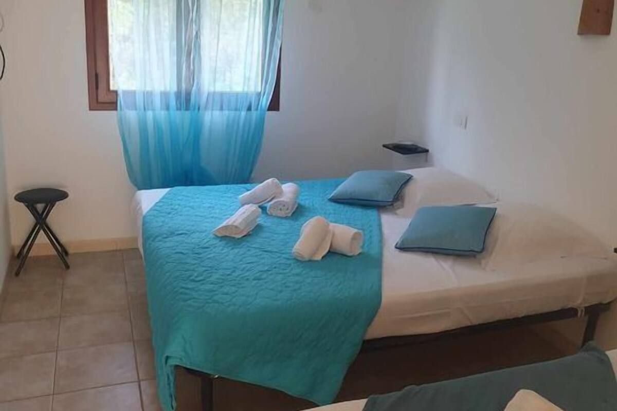 Chambre Triple Confort, salle de bains attenante (No 9)