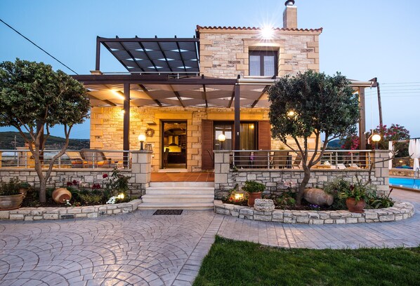 ทางเข้าที่พัก