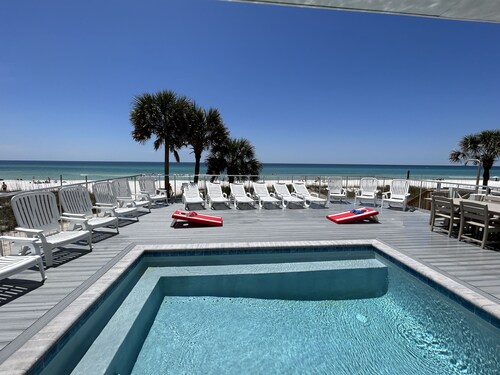 Looney Dunes | Gulf-Front Oasis w/Pool + Game Room! Sleeps 24