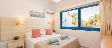 1 bedroom, in-room safe, iron/ironing board, WiFi