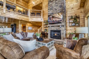 TV, lareira, videogames