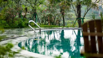 Alberca al aire libre
