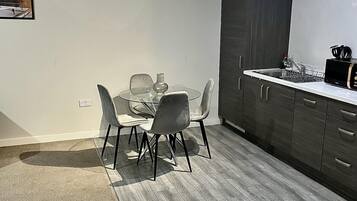 公寓, 2 张大床 | 用餐