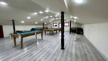 Elite Villa | Living area