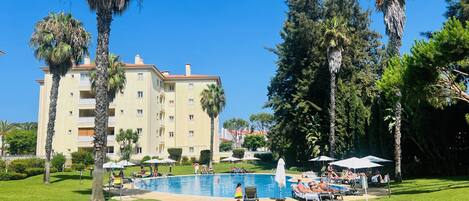 Utomhuspool