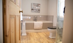 House | Bathroom