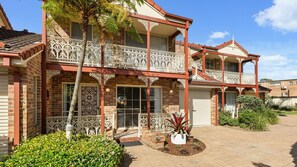 Exterior - Irrilassa by the Beach by Experience Jervis Bay (Huskisson)