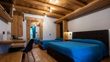 Standard-Dreibettzimmer