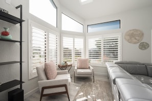 Smart TV, fireplace - Stunning, Ocean View Rental on Sherwood! Enjoy Your Next Month Long Getaway! (Cambria)