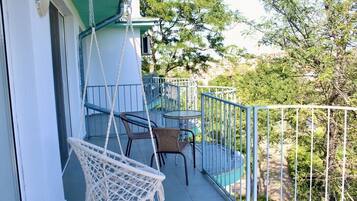 Double Room with Beautiful Big Terrace | Terrace/patio