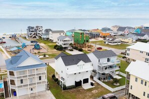 Exterior - Steps to the Beach, Modern Home, and Ocean Views! (Surf City)