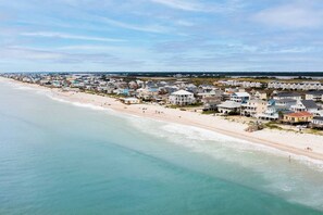 Beach nearby - Steps to the Beach, Modern Home, and Ocean Views! (Surf City)