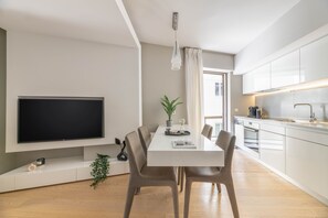 Standard Apartment | Living area | TV, Netflix, streaming services - Elegant 2BR Apartment in Kolonaki (Athens)