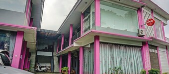 OYO 90187 Puri Allisa Syariah