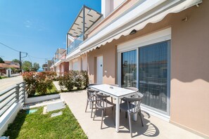 Duplex, 3 Bedrooms | Courtyard - Dionysos Residential Complex (Pangaio)