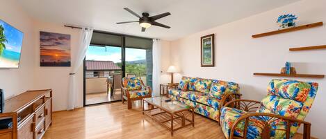 Condo, 2 Bedrooms | Interior