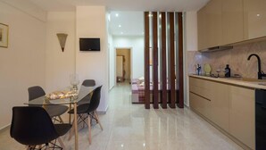 Apartament, diversos llits | Cuina privada