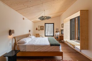 Hypo-allergenic bedding, individually decorated, individually furnished - Eastwind Oliverea Valley (Big Indian)