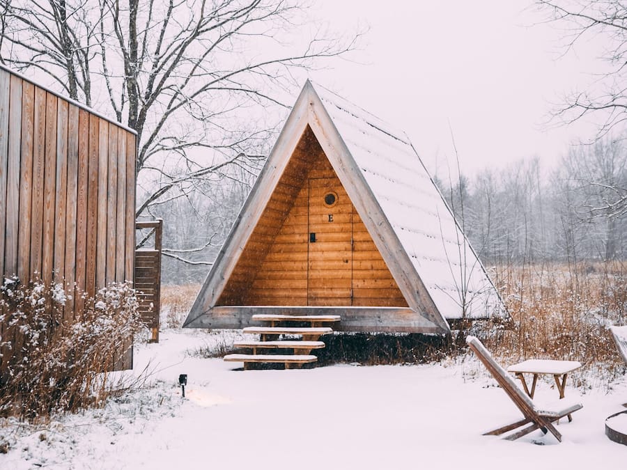 Lushna Cabin | Free WiFi, bed sheets