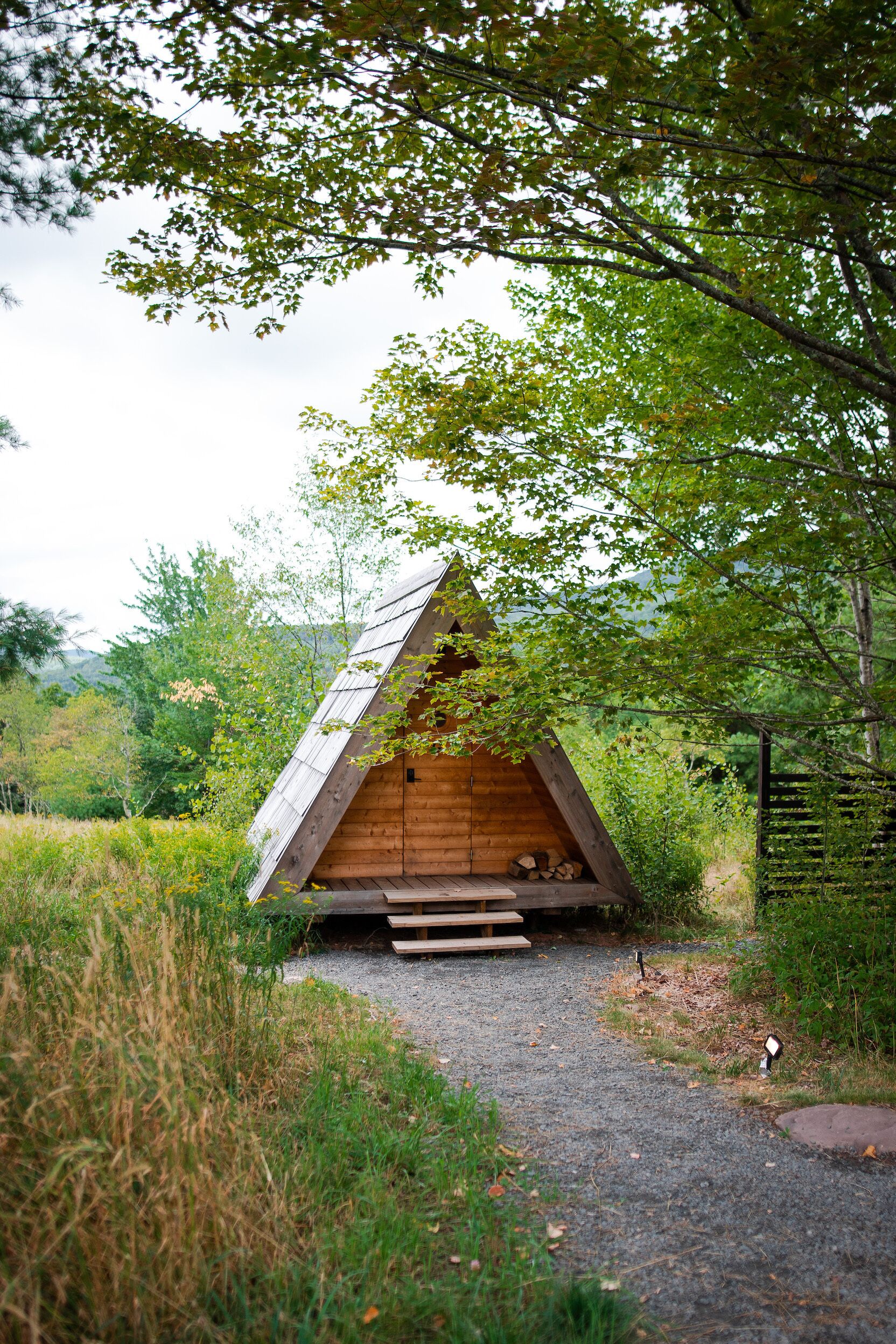 Lushna Cabin | Free WiFi, bed sheets