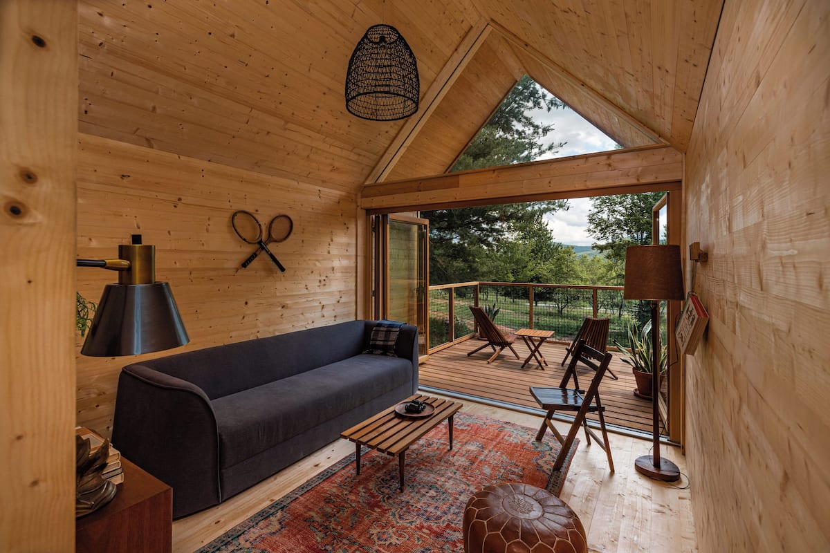 Lushna Suite | Living area