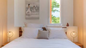 3 slaapkamers, een bureau, een strijkplank/strijkijzer, gratis wifi