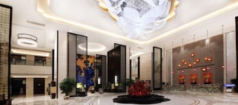 Longhu Hotel