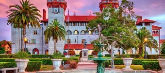 Cottage In The Woods! Secluded! Fully Renovated!