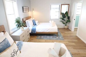 2 bedrooms, iron/ironing board, travel cot, free WiFi