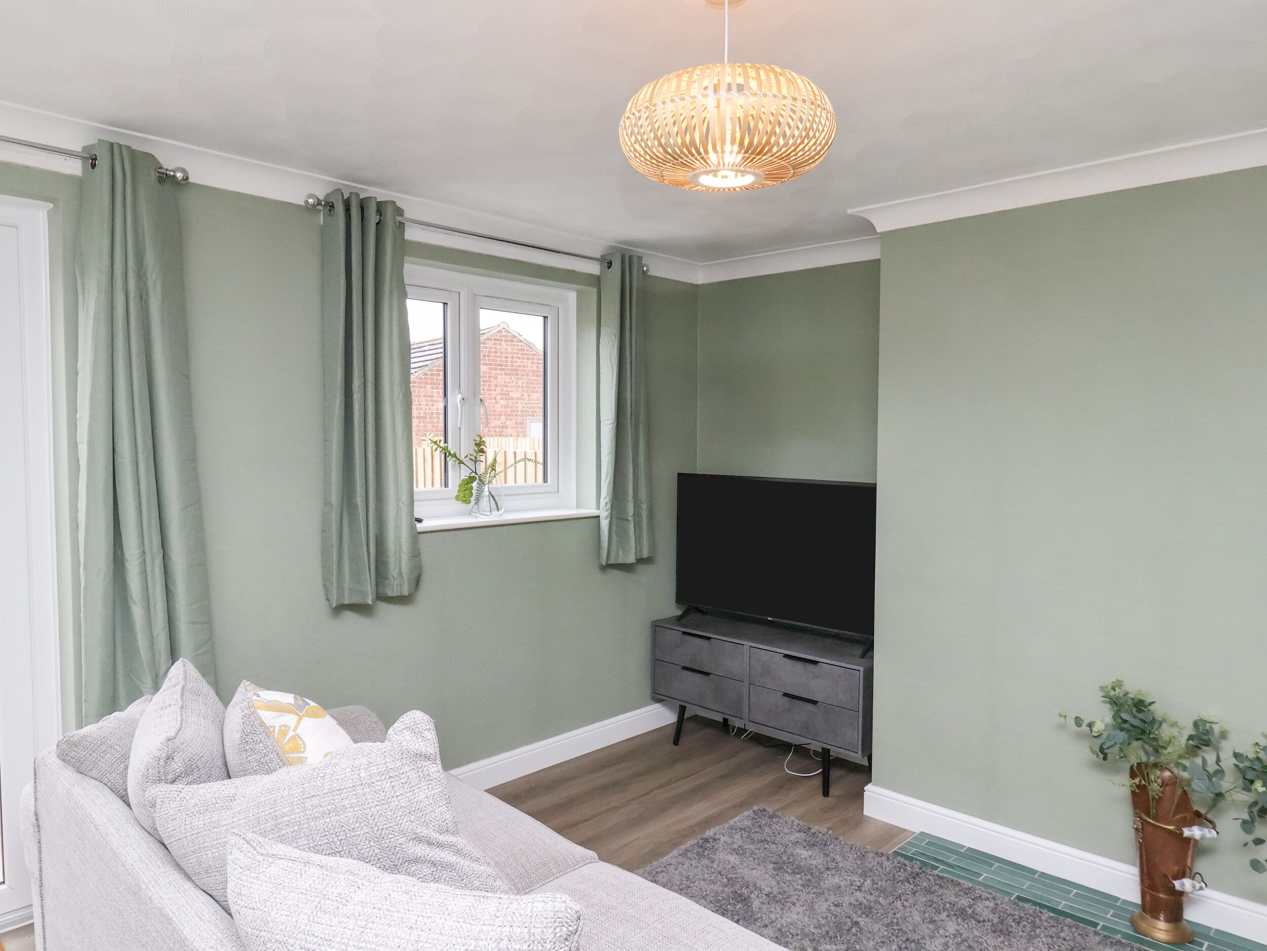 2 bedrooms, individually decorated, individually furnished, free WiFi