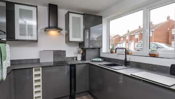Fridge, dishwasher, electric kettle, toaster