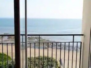 A balcony with a view of the sea. - " Between the Sky and the Sea " (Pornic)