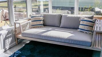 Televisión y oficina