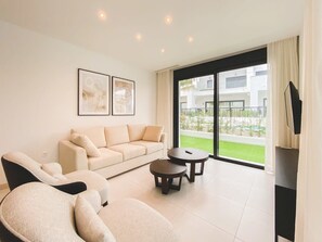 Streaming services, offices - Los Miradores 2 | Pools  Jacuzzi Paradise Townhouse (Bel-Air)