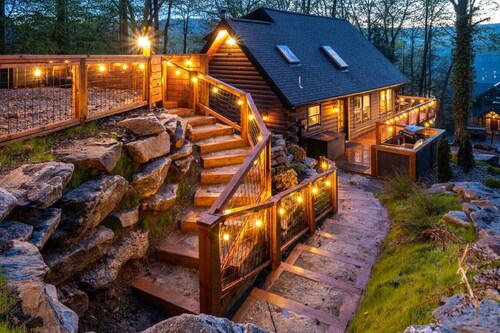 LakeAccess 4BR DeckSlide OD Movies HotTub Kayaks