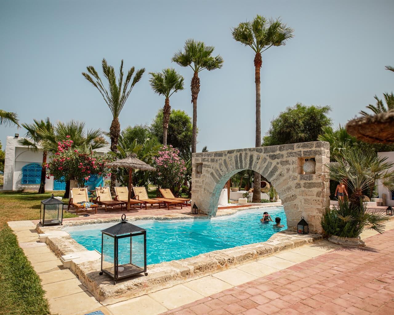 Seasonal outdoor pool