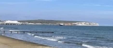 Nära stranden och strandhanddukar