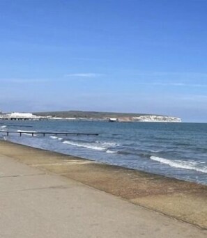Beach nearby, beach towels