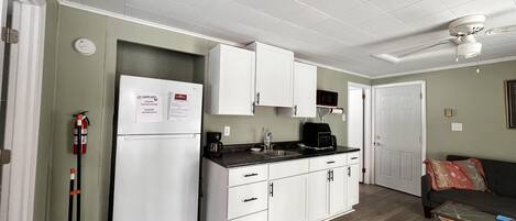 Oven, stovetop