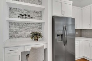 Interior - 2 Units•Sleep 24•Rooftop+Parking+Downtown Min Away (Nashville)