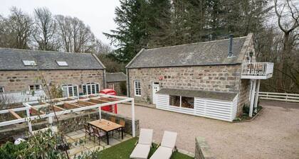 Ranch House Cottage · Ranch House Cottage, Inverurie, Aberdeenshire