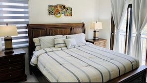 2 bedrooms, in-room safe, desk, iron/ironing board