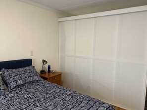 1 bedroom, iron/ironing board, WiFi